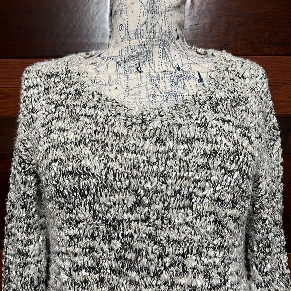 I jeans by Buffalo Crew Neck Long Sleeve Knitted Sparkly Sweater - Picture 3 of 8